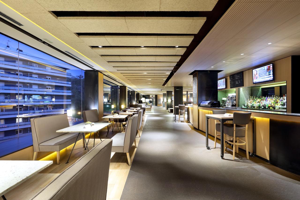 ออคซิเดนตัล บิลเบา Hotel ภายนอก รูปภาพ