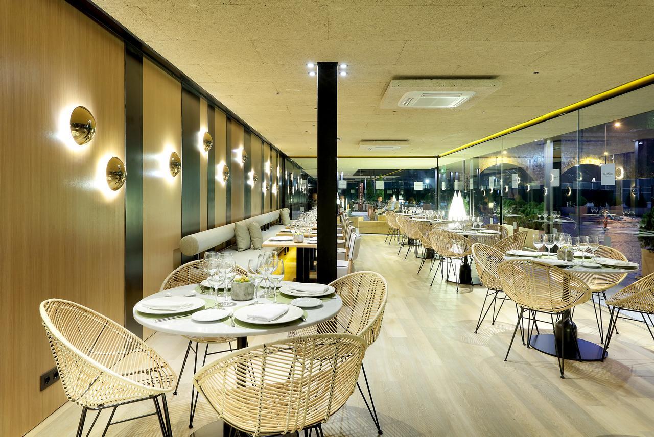 ออคซิเดนตัล บิลเบา Hotel ภายนอก รูปภาพ